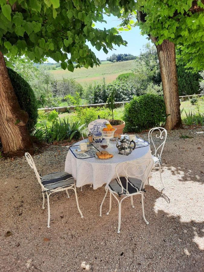 Bed and Breakfast Chateau De Gardes Castin Exteriér fotografie